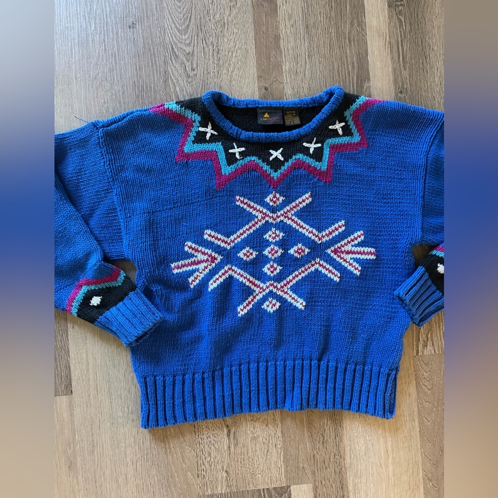 Vintage cobalt Blue snowflake knit  Sweater